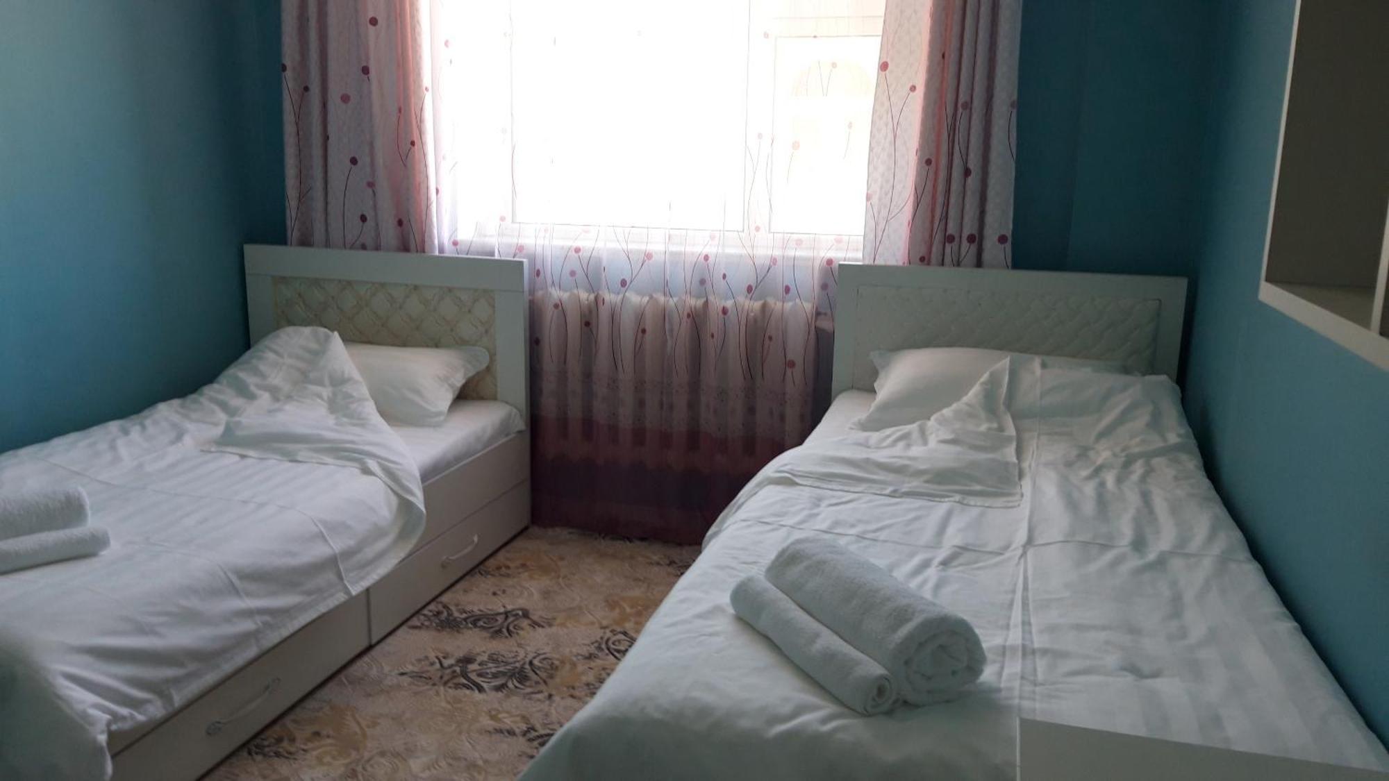 3 Rooms Apartment In The Centre Of Ulgii City Esterno foto
